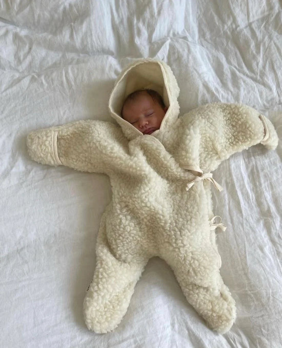 Ullargalli | Merino Snugglesuit Milk