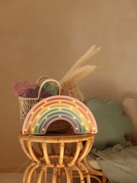 Lampi | Rainbow Pastel