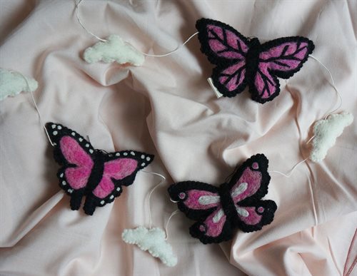 Skrautborði | Butterflies Pink