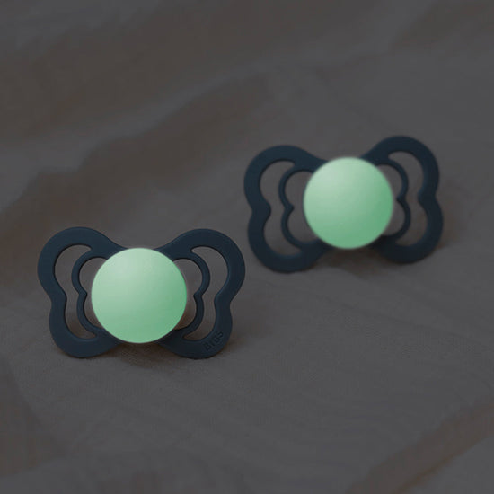 Snuð Sage Glow In The Dark | Supreme Pacifier Size 2